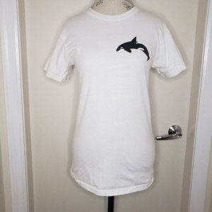 white cotton graphic tee killer whale
